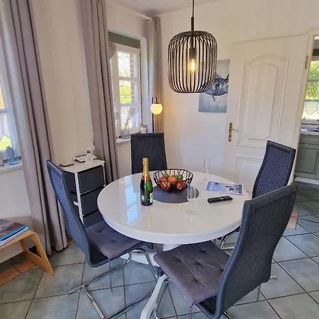 Dom wakacyjny Haus-friesenstrasse-whg-01 Böhl